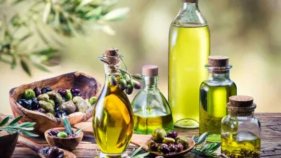 الادّعاء بتراجع أسعار زيت الزيتون التونسي مقابل استقرار وارداته بالأسواق العالميّة 