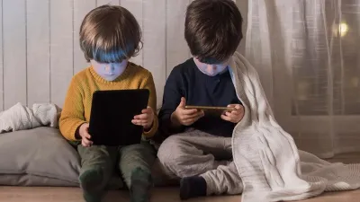 مجلس النواب المصري لم يحظر مواقع التواصل الاجتماعي عن الأطفال